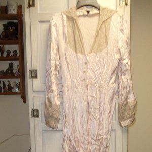 pink lace dressing gown